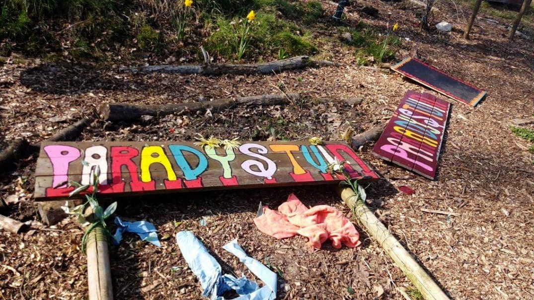 PicsArt_03-16-09.48.50