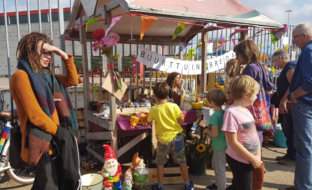 Leonies paradijstuin kraampje